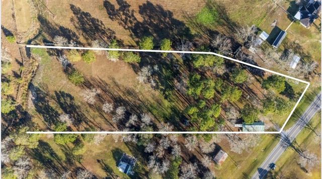 8141 Fm 563, Wallisville, TX 77597