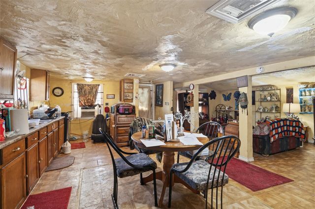 8141 Fm 563, Wallisville, TX 77597