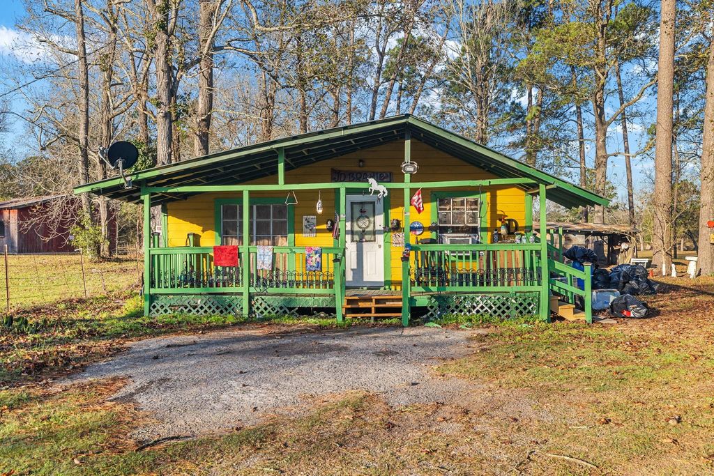 8141 Fm 563, Wallisville, TX 77597