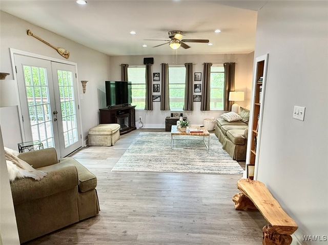 14380 William Camp Rd, Northport, AL 35475