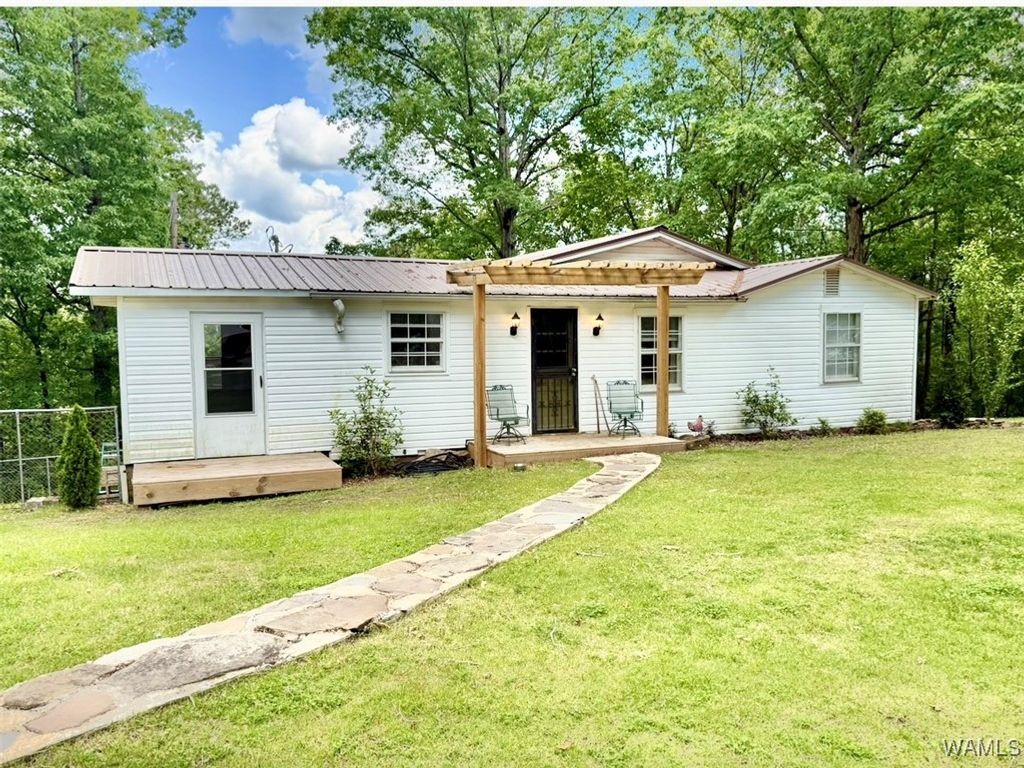 14380 William Camp Rd, Northport, AL 35475