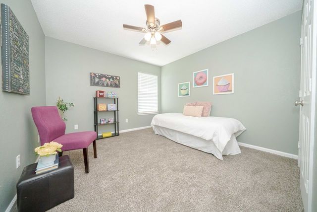 1217 Meadow Glen, Crowley, TX 76036