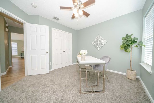 1217 Meadow Glen, Crowley, TX 76036