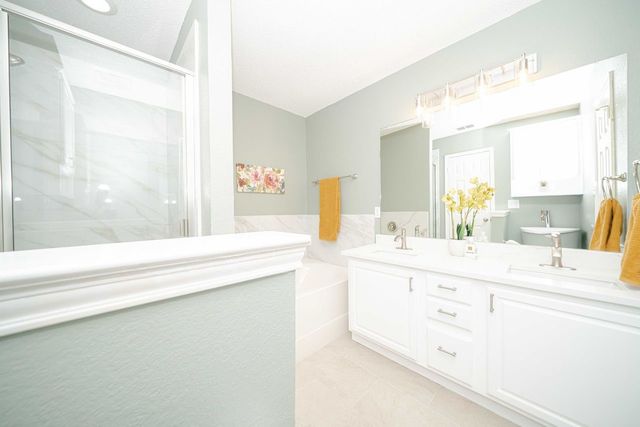 1217 Meadow Glen, Crowley, TX 76036