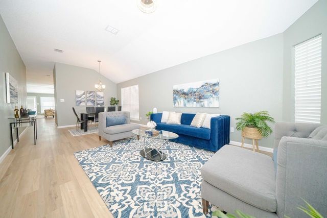 1217 Meadow Glen, Crowley, TX 76036