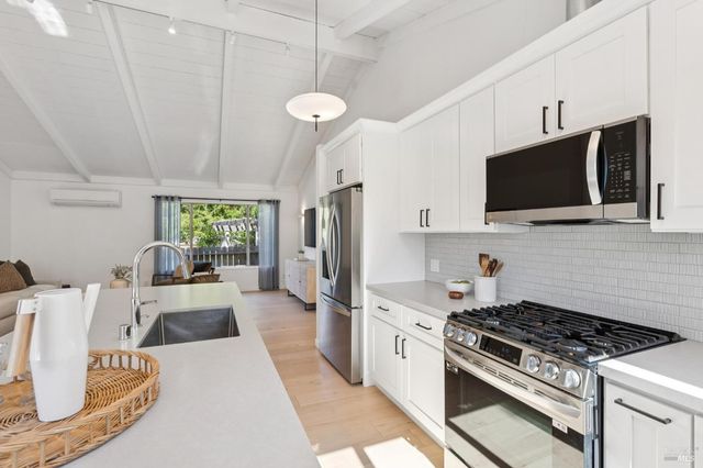 38 Villa Ave, San Rafael, CA 94901