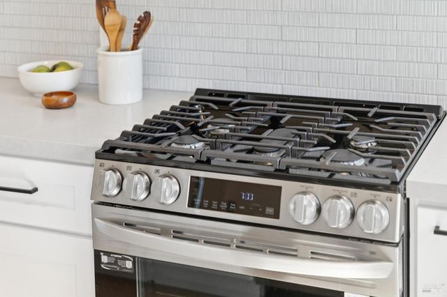 38 Villa Ave, San Rafael, CA 94901