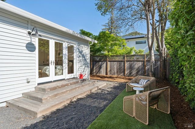 38 Villa Ave, San Rafael, CA 94901