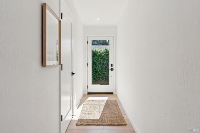 38 Villa Ave, San Rafael, CA 94901