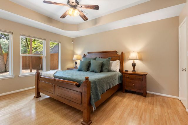 1431 W Welsford Drive, Spring, TX 77386