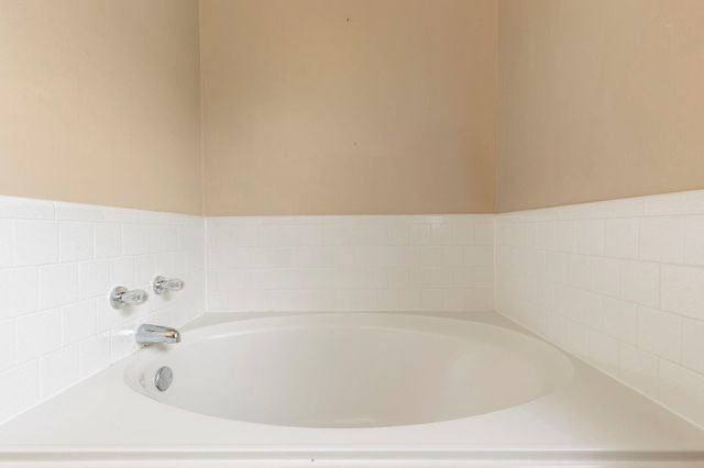 1431 W Welsford Drive, Spring, TX 77386