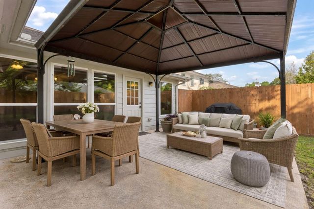 1431 W Welsford Drive, Spring, TX 77386