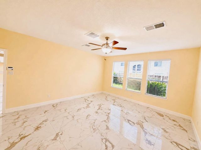 8119 Moss Stone Drive, Sugar Land, TX 77479