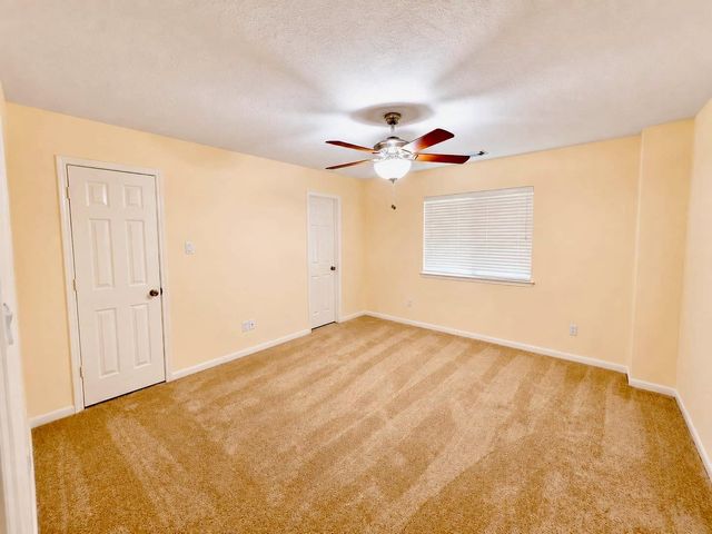 8119 Moss Stone Drive, Sugar Land, TX 77479