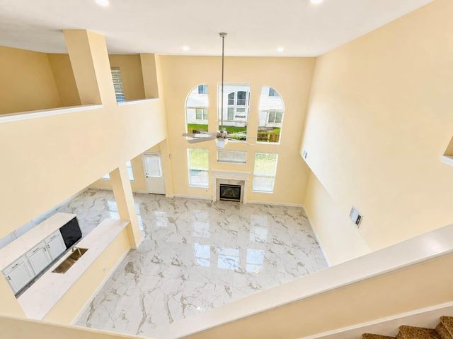 8119 Moss Stone Drive, Sugar Land, TX 77479