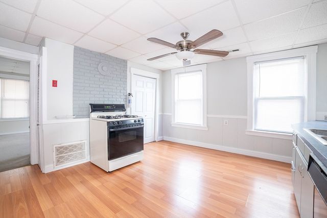 18 Gage St 1, Worcester, MA 01605