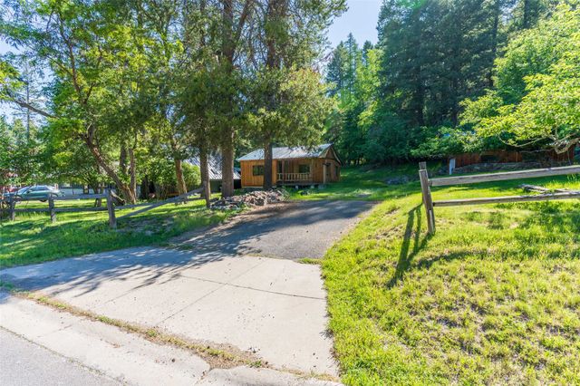 435 Dakota Avenue, Whitefish, MT 59937