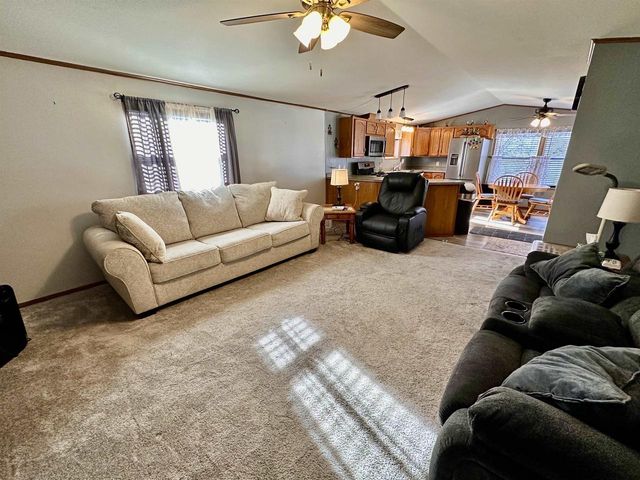 1513 Indigo Drive, Oshkosh, WI 54902