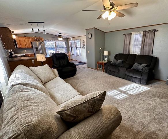 1513 Indigo Drive, Oshkosh, WI 54902