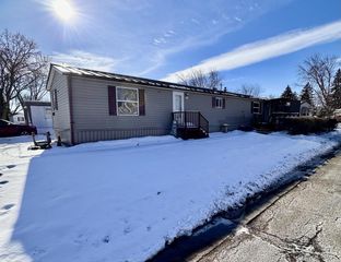 1513 Indigo Drive, Oshkosh, WI 54902