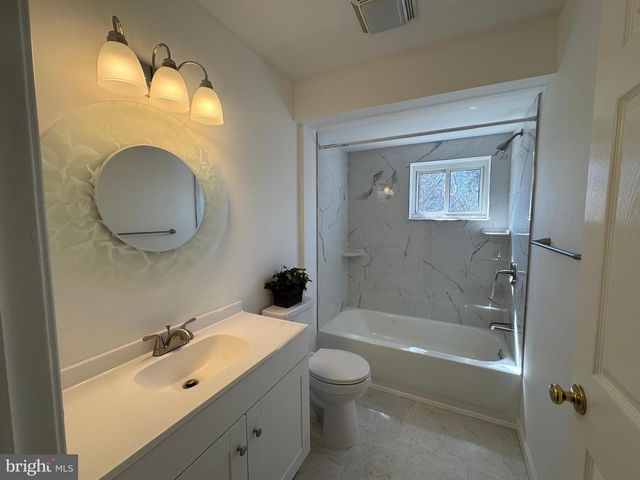 846 CUMBERLAND ST, Gloucester City, NJ 08030