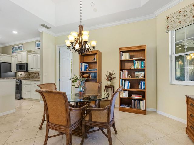 3685 SQUARE WEST LANE 28, Sarasota, FL 34238