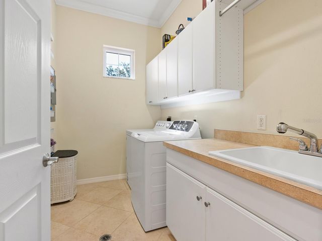 3685 SQUARE WEST LANE 28, Sarasota, FL 34238