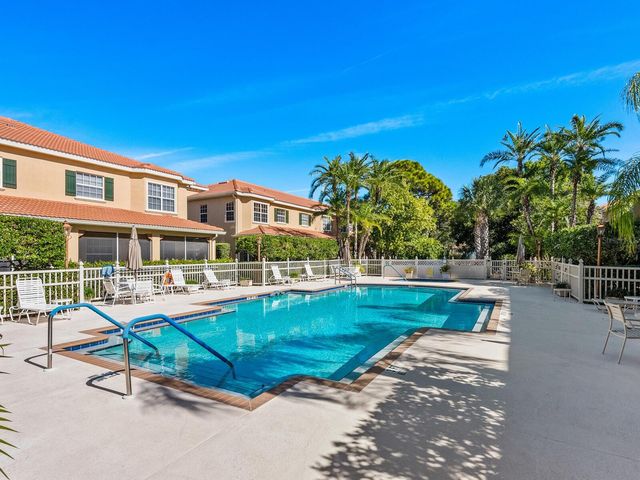 3685 SQUARE WEST LANE 28, Sarasota, FL 34238