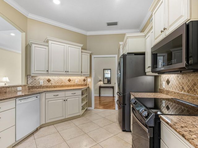 3685 SQUARE WEST LANE 28, Sarasota, FL 34238