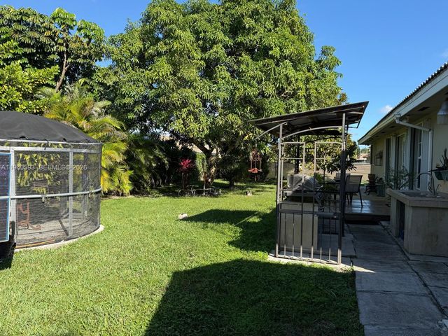 14557 SW 160th St, Miami, FL 33177