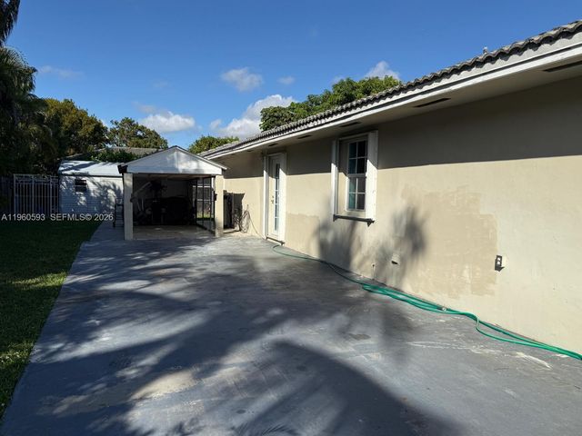 14557 SW 160th St, Miami, FL 33177