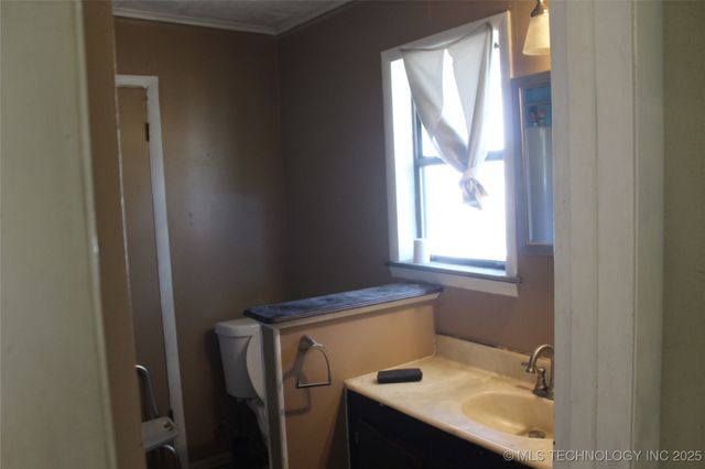 1965 S Scott Street, Sapulpa, OK 74066