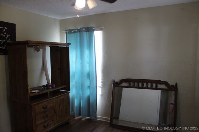 1965 S Scott Street, Sapulpa, OK 74066