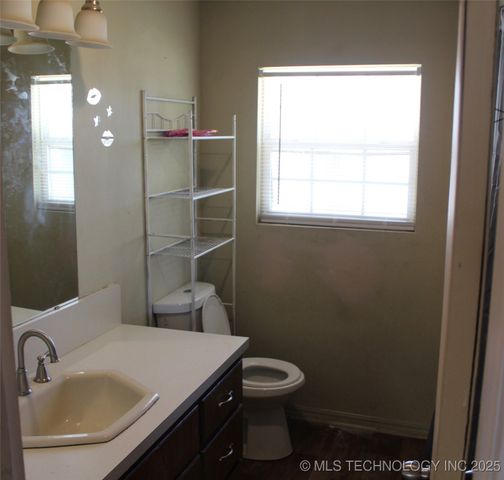 1965 S Scott Street, Sapulpa, OK 74066
