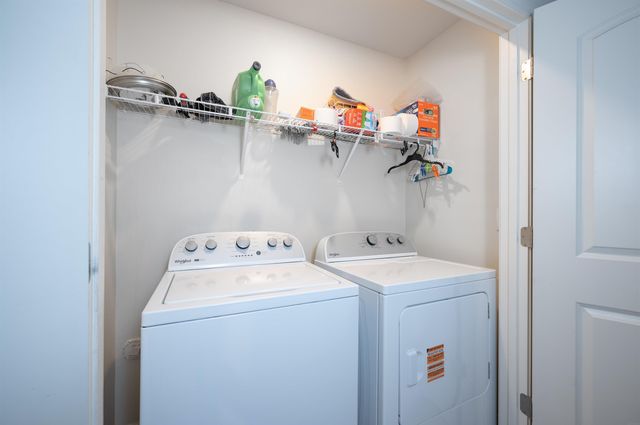 312 Post Oak Drive, Cedar Falls, IA 50613