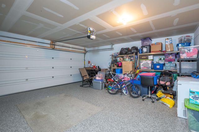 312 Post Oak Drive, Cedar Falls, IA 50613