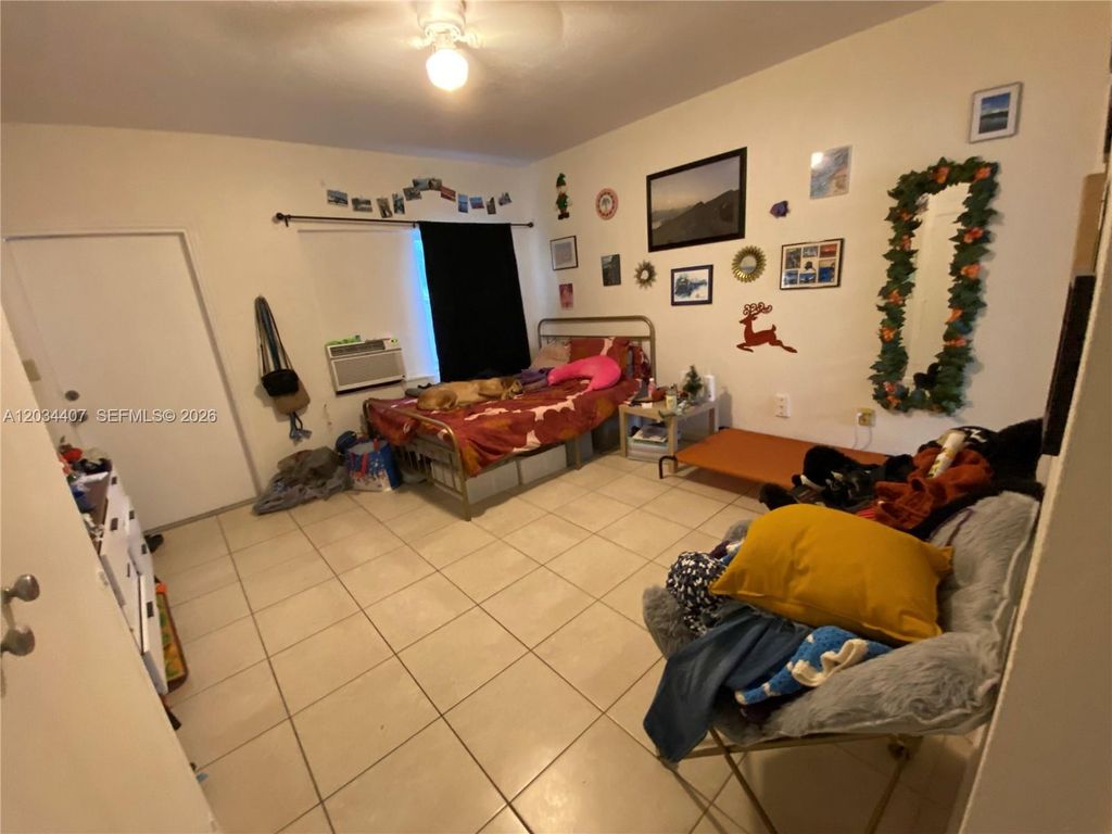 730 SW 10th Street 4, Miami, FL 33130