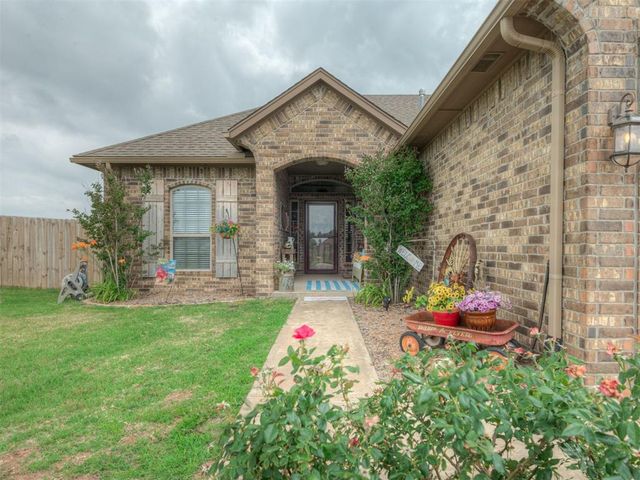 1112 Ella Drive, Tuttle, OK 73089