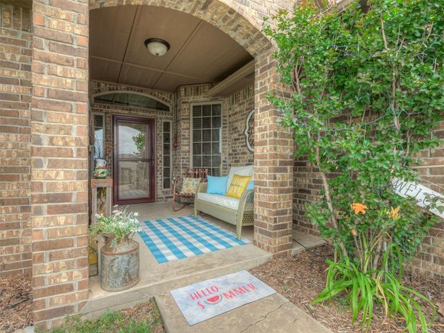 1112 Ella Drive, Tuttle, OK 73089