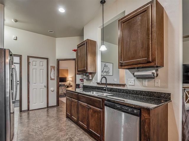 1112 Ella Drive, Tuttle, OK 73089