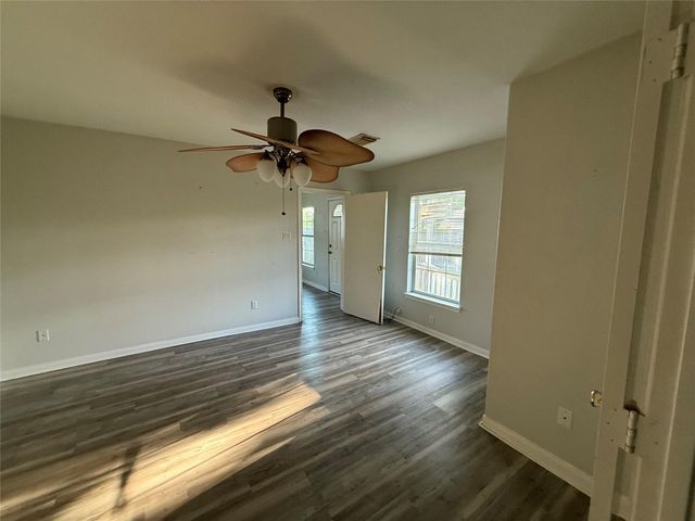 742 27th Street, San Leon, TX 77539