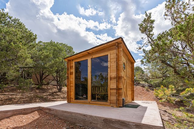 2220 Wilderness Meadow, Santa Fe, NM 87505