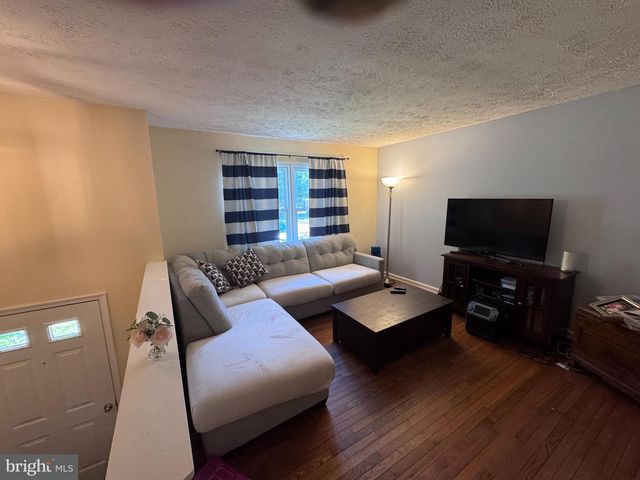 12208 WENDY LN, Waldorf, MD 20601