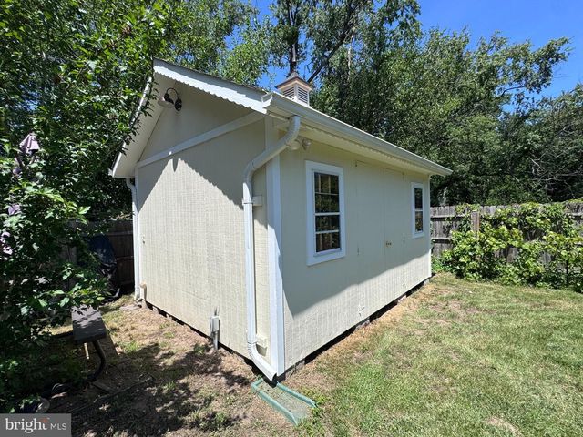 12208 WENDY LN, Waldorf, MD 20601