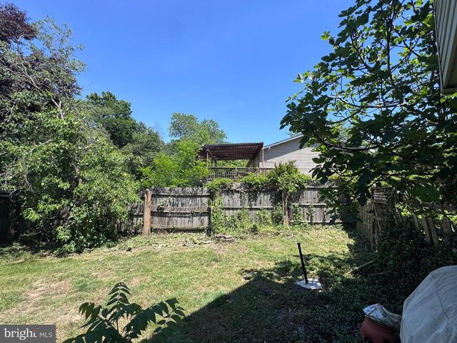 12208 WENDY LN, Waldorf, MD 20601