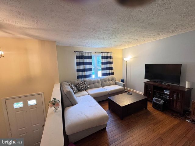 12208 WENDY LN, Waldorf, MD 20601