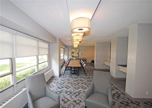 333 W Meyer Boulevard 1007, Kansas City, MO 64113