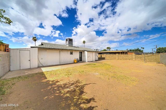 5438 W ROANOKE Avenue, Phoenix, AZ 85035