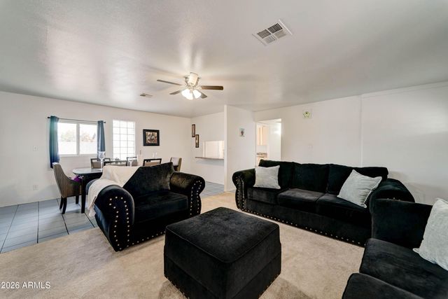 5438 W ROANOKE Avenue, Phoenix, AZ 85035