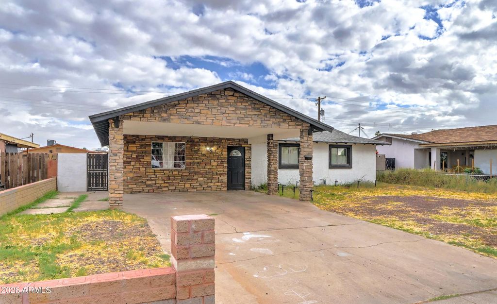 5438 W ROANOKE Avenue, Phoenix, AZ 85035 — photo 2